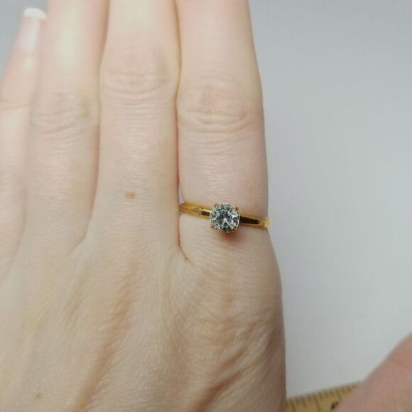 Vintage Solitare Rhinestone Ring, Gold Tone Band, Minimal Stacking Estate - Picture 5 of 5